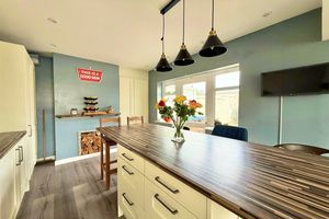 Dining Area- click for photo gallery